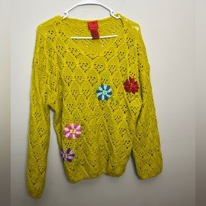 V Cristina Floral Crochet Sweater